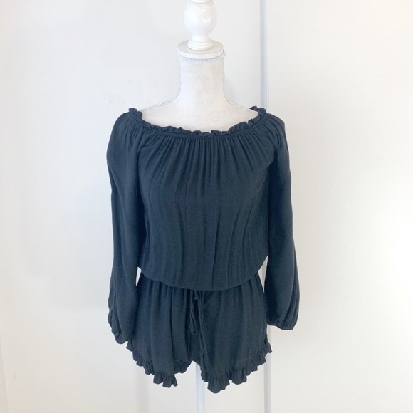 Brandy Melville jumper - Picture 2 of 6